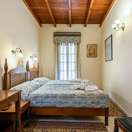 Belmondo מלון 4*