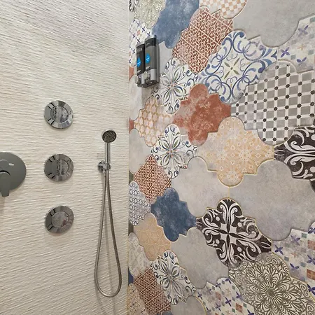 Belmondo Ханья (Крит)