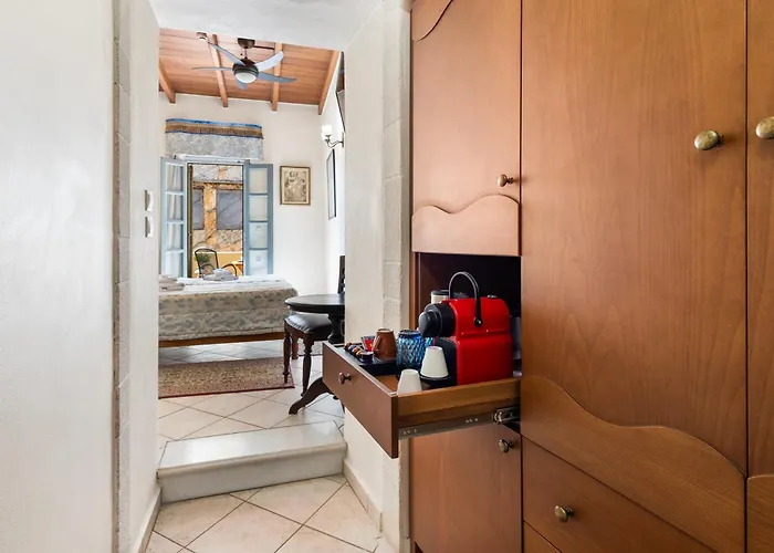 Belmondo Chania (Crete)